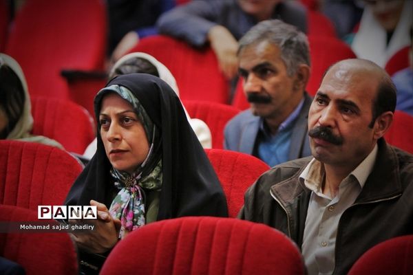 برگزاری مراسم اختتامیه سخنوران آرمانی