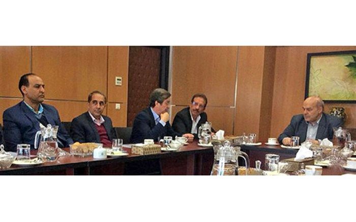 مدیرعامل شرکت آب و فاضلاب استان قم: رضایتمندی مردم پشتوانه اصلی دستگاه‌های دولتی است