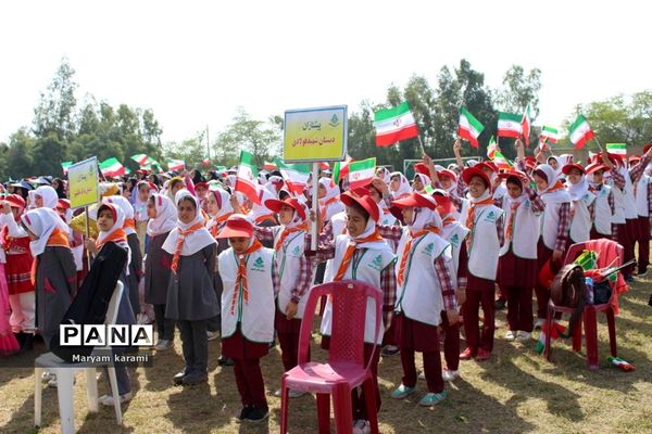 همایش تشکیلاتی یاوران انقلاب در بوشهر-1