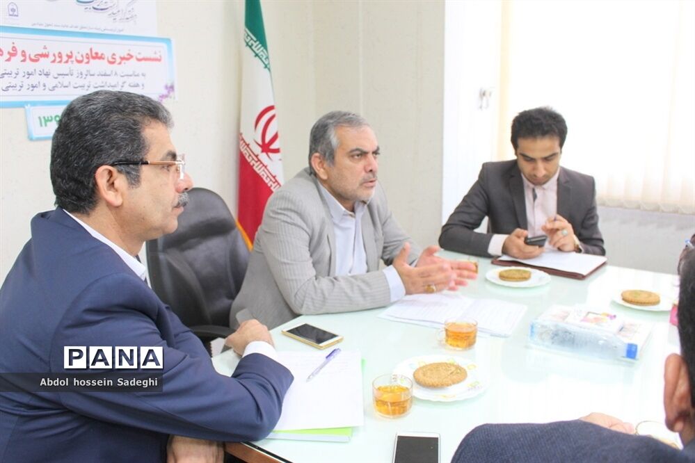 نشست خبری معاون پرورشی و فرهنگی آموزش و پرورش استان بوشهر