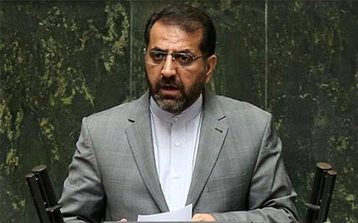 جزئیات دیدار سخنگوی کمیسیون امنیت ملی با ظریف؛ او از برخی ناهماهنگی‌ها گلایه داشت