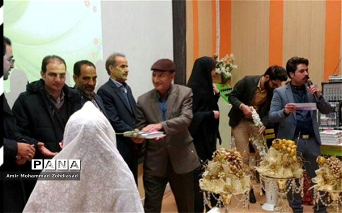 اهدای جهیزیه به نوعروسان نیازمند شهرستان اسد آباد