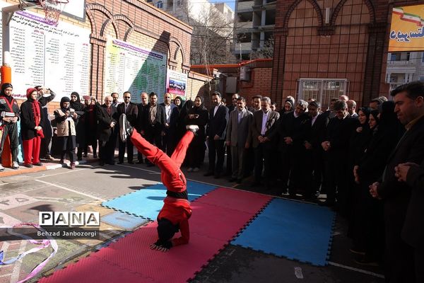 بازدید وزیر آموزش و پرورش از برنامه ویژه مدارس استان البرز