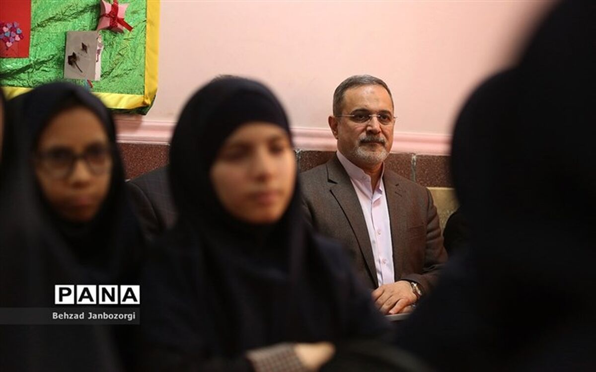 بطحایی: نیکمت‌های سخت و تنگ باید جای خود را به میدان‌های وسیع پرورشی دهند