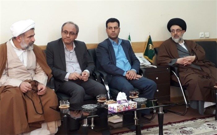 دیدار مدیر ومعاونین پرورشی  آموزش و پرورش ناحیه دو شهر ری با امام جمعه شهرستان
