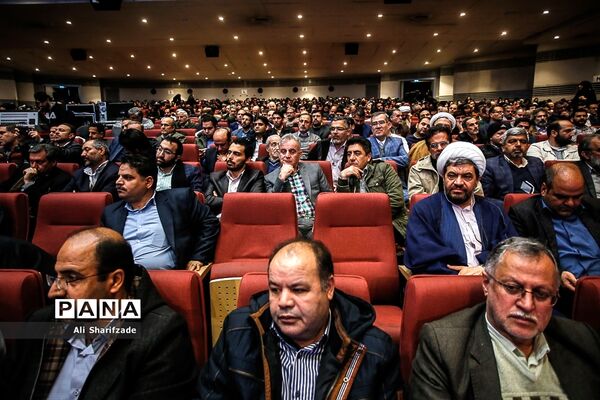 استقبال فرهنگیان از همایش گرامیداشت هفته تربیت اسلامی