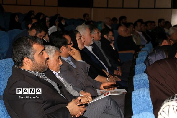 برزگداشت عبدالحمید داراب