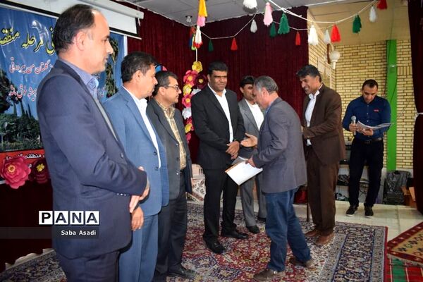 برگزاری مسابقات گلستان خوانی در گله دار