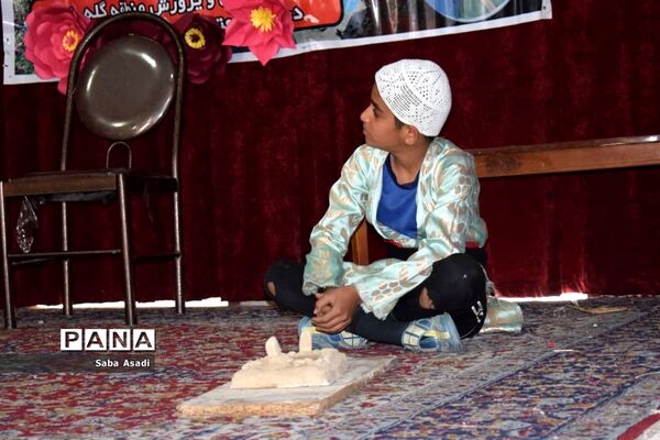 برگزاری مسابقات گلستان خوانی در گله دار