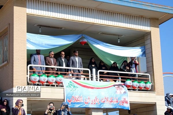 مانور  مشترک 2000نفری یاوران انقلاب نواحی یک و سه اهواز، کارون و باوی