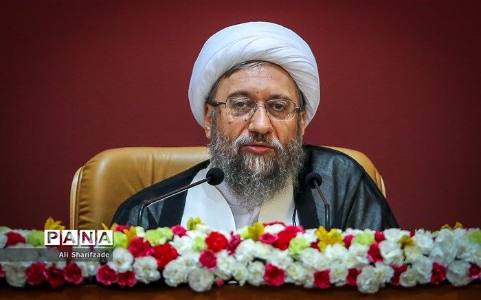 آملی لاریجانی: رئیس جدید قوه قضائیه طی 2 یا 3 روز آینده معرفی می‌شود