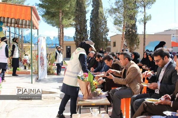 نمایشگاه توانمندی های بانوان فرهیخته استان خراسان جنوبی