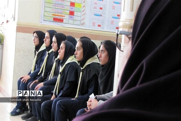 مراسم تجلیل از دانش‌آموزان برتر آموزش و پرورش فیروزکوه