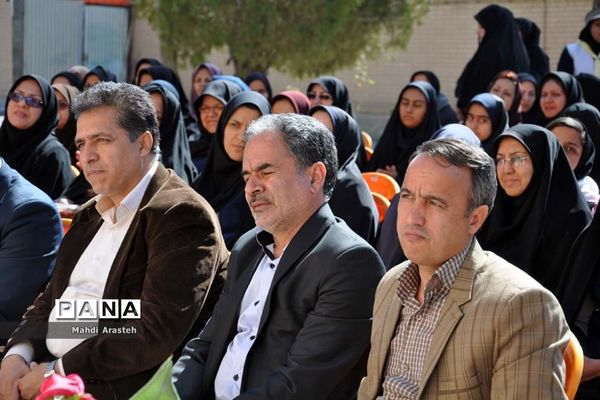 افتتاح نمایشگاه توانمندی‌های بانوان فرهیخته استان خراسان جنوبی