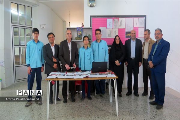 بازارچه کار و فناوری دبیرستان شهید صدوقی دوره اول