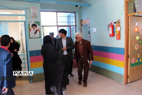 بازدیدآموزشی  مدیران ابتدایی مدارس هیات امنایی شهرستان بویراحمد ازدبستان پسرانه هادی -  استان یزد