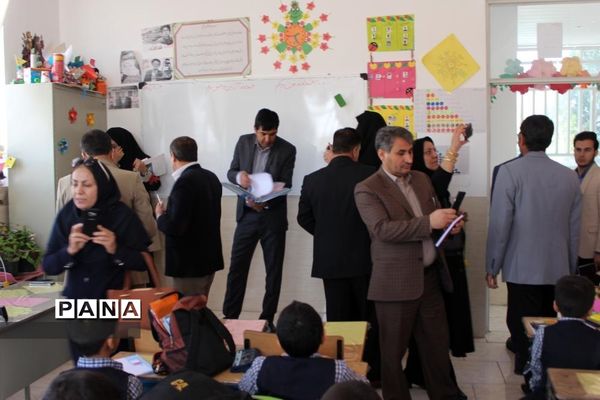 بازدیدآموزشی  مدیران ابتدایی مدارس هیات امنایی شهرستان بویراحمد ازدبستان پسرانه هادی -  استان یزد