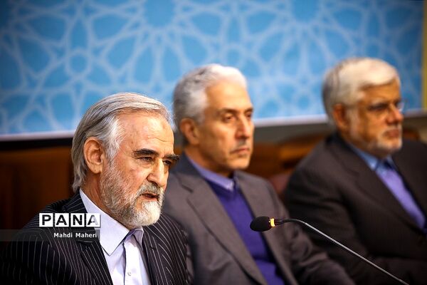 نشست مشترک اعضای شورای عالی روسای اندیشکده و مدیران مرکز الگوی اسلامی ایرانی پیشرفت با مجمع وزیران ادوار