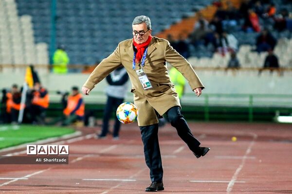 دیدار تیم‌های پرسپولیس و پاختاکور