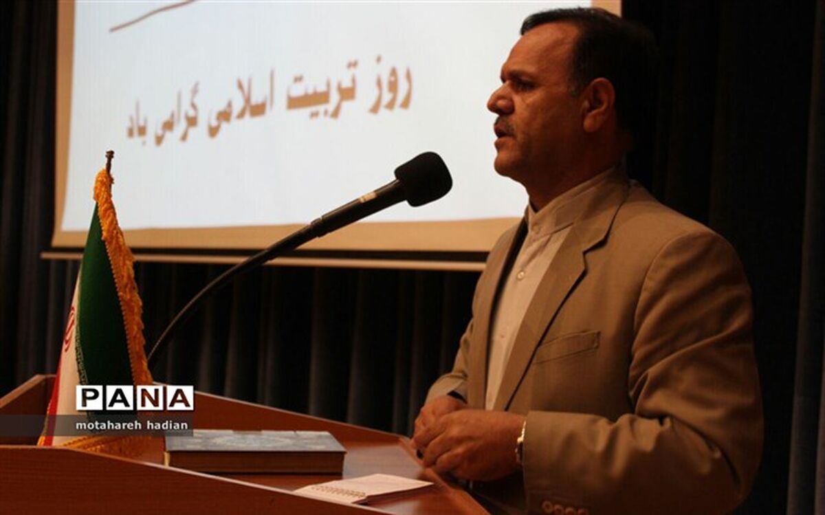 برگزاری آیین تجلیل از ۳۵۰ معاون و مربی پرورشی مدارس ناحیه 6 مشهد