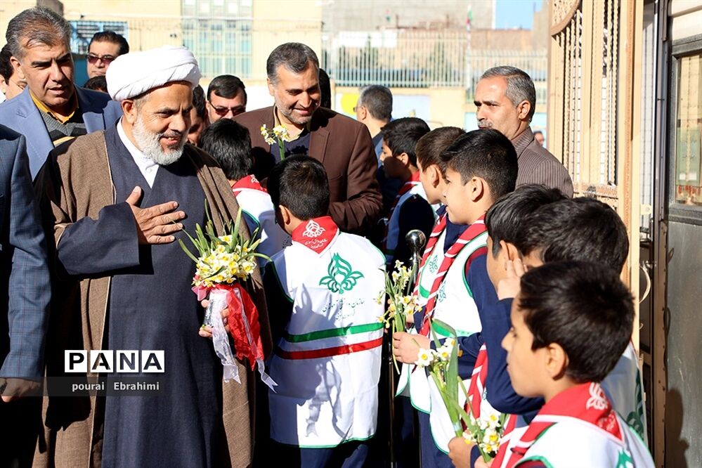 جشن نیکوکاری دردبستان پسرانه سما شهرستان بیرجند