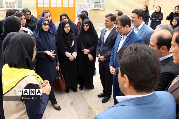 جشن نیکوکاری در مدرسه زینبیه بوشهر