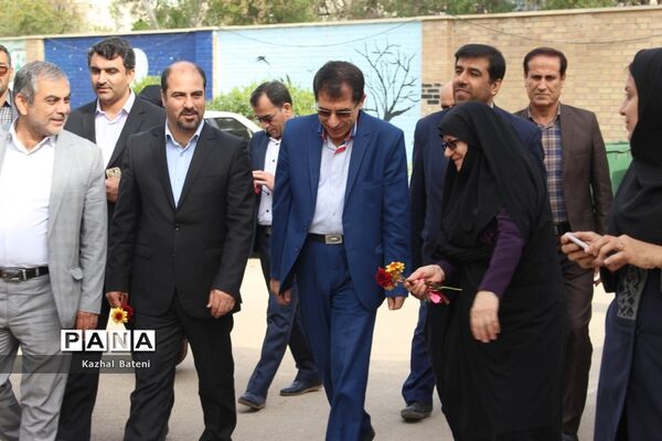 جشن نیکوکاری در مدرسه زینبیه بوشهر