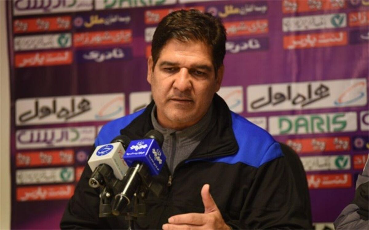 به پسرم دو عدد "پس‌گردنی" عیدی می‌دهم
