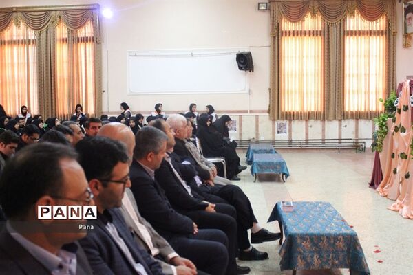 مراسم جشن نیکوکاری در مدرسه شاهد مهدیه تبریز
