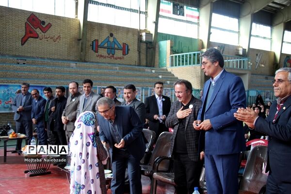 برگزاری برنامه نمادین استانی جشن نیکوکاری مدارس خراسان رضوی در قوچان