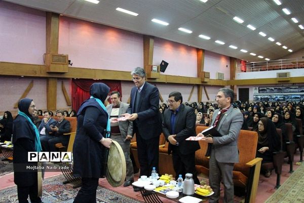 همایش توانمند‌سازی معاونان و مربیان پرورشی قطب شهید برونسی