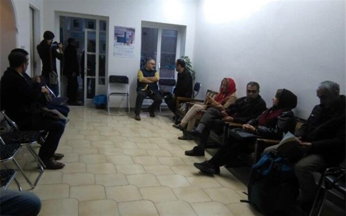 دورهمی خانواده مجسمه‌سازان به انگیزه 20 سالگی