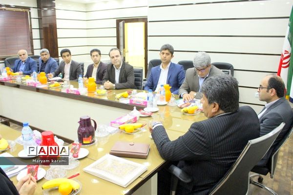جلسه شورای معاونان اداره آموزش و پرورش شهرستان بوشهر