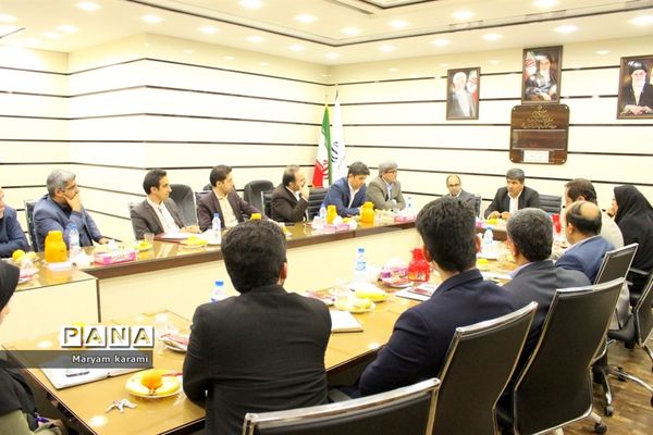 جلسه شورای معاونان اداره آموزش و پرورش شهرستان بوشهر