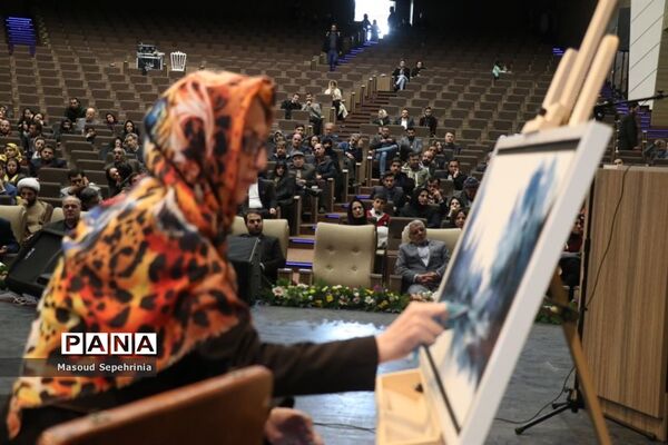 همایش بزرگ تجلیل از کارآفرینان برتر استان در تبریز