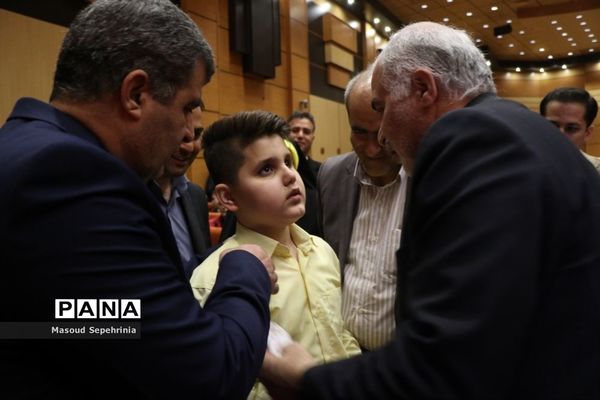 اولین جشن گلریزان مدارس استثنایی در تبریز