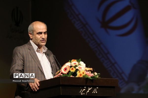 اولین جشن گلریزان مدارس استثنایی در تبریز