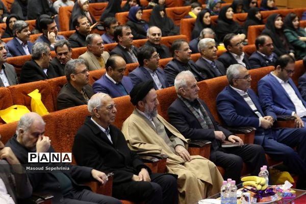 اولین جشن گلریزان مدارس استثنایی در تبریز