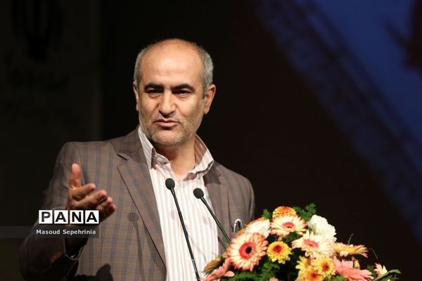 اولین جشن گلریزان مدارس استثنایی در تبریز