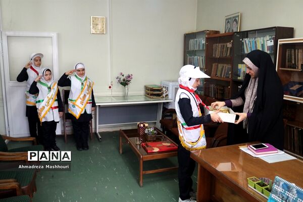 مراسم گرامیداشت هفته امور تربیتی اعضای منتخب پیشتازان آذربایجان شرقی