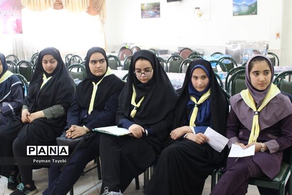 انتخابات مجامع پیشتازان دختر سازمان دانش‌آموزی استان سمنان