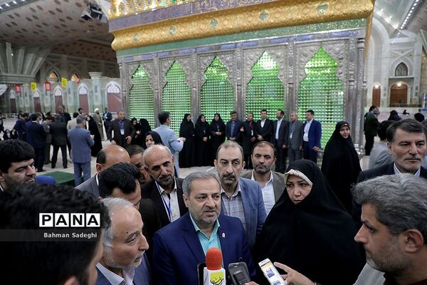 تجدید میثاق مسئولان امور تربیتی و سازمان دانش‌آموزی با آرمان‌های امام (ره)