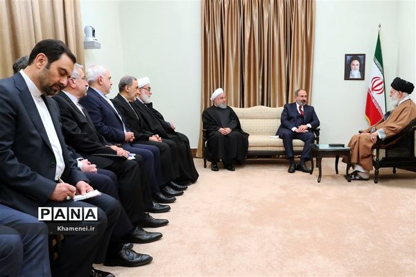 دیدار نخست وزیر ارمنستان با مقام معظم رهبری