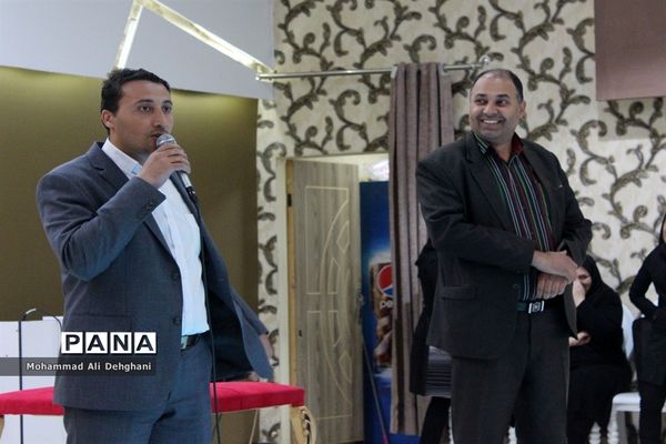 مراسم تجلیل از معاونان پرورشی شهرستان بهارستان