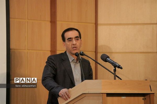 آیین تجلیل از بانوان نمونه مازندران