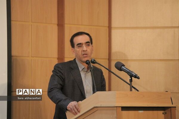 آیین تجلیل از بانوان نمونه مازندران