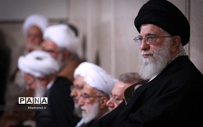 مراسم بزرگداشت آیت‌الله مؤمن در حسینیه امام خمینی با حضور رهبر انقلاب