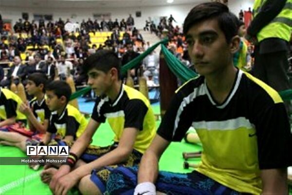 جشن گلریزان دربیرجند