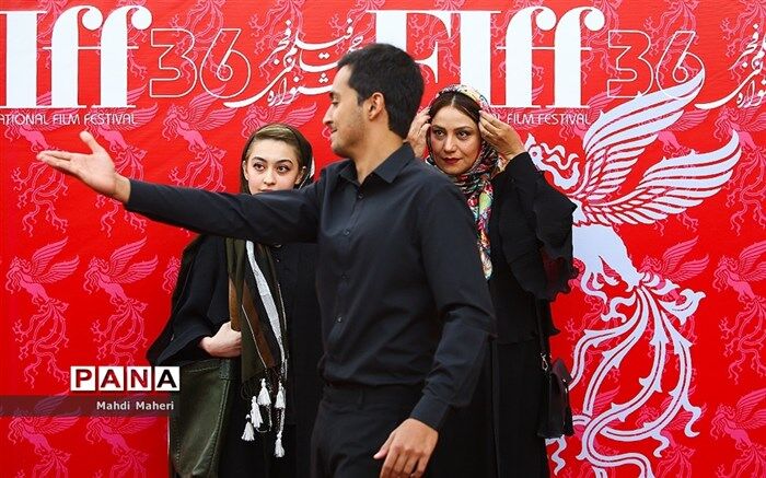 مهلت ثبت نام در بخش «کتابخانه ویدیویی» جشنواره جهانی  فجر یک‌هفته تمدید شد