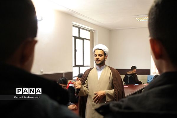 کارگاه‌های آموزشی دومین دوره جشن تکلیف دانش‌آموزان پسر عشایر کشور در شهریار